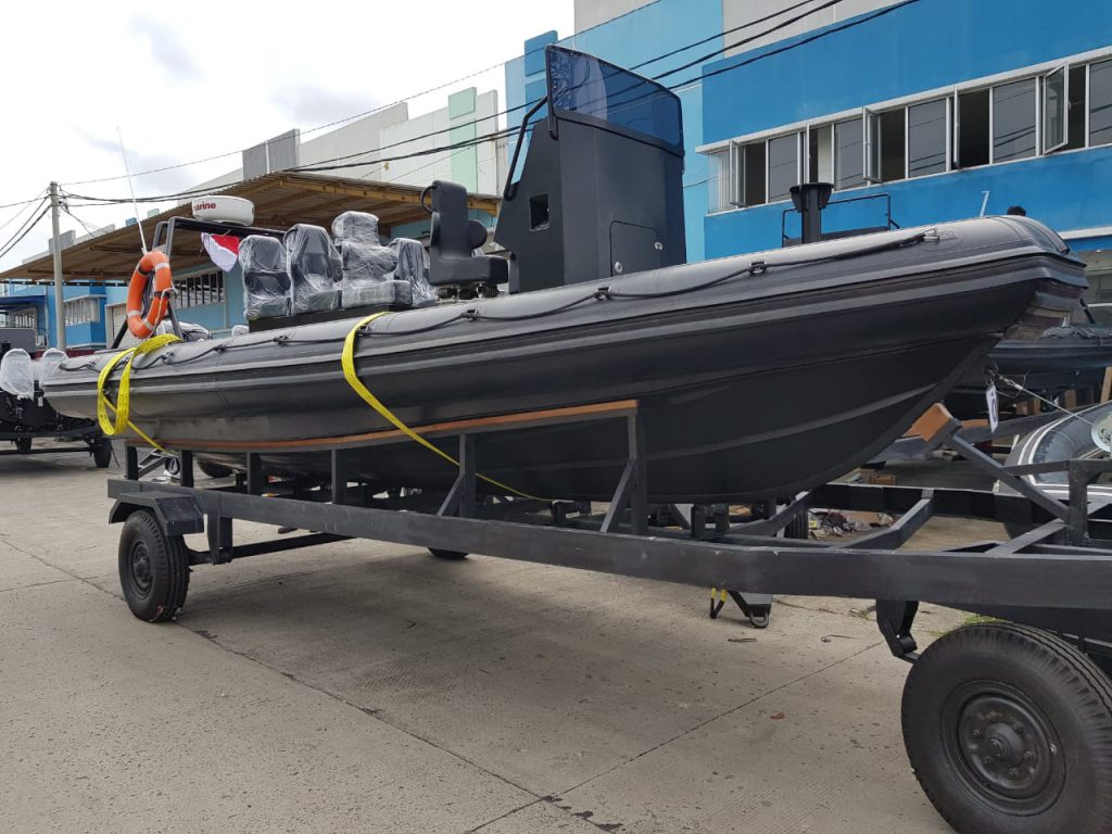 Delivery RHIB Boat