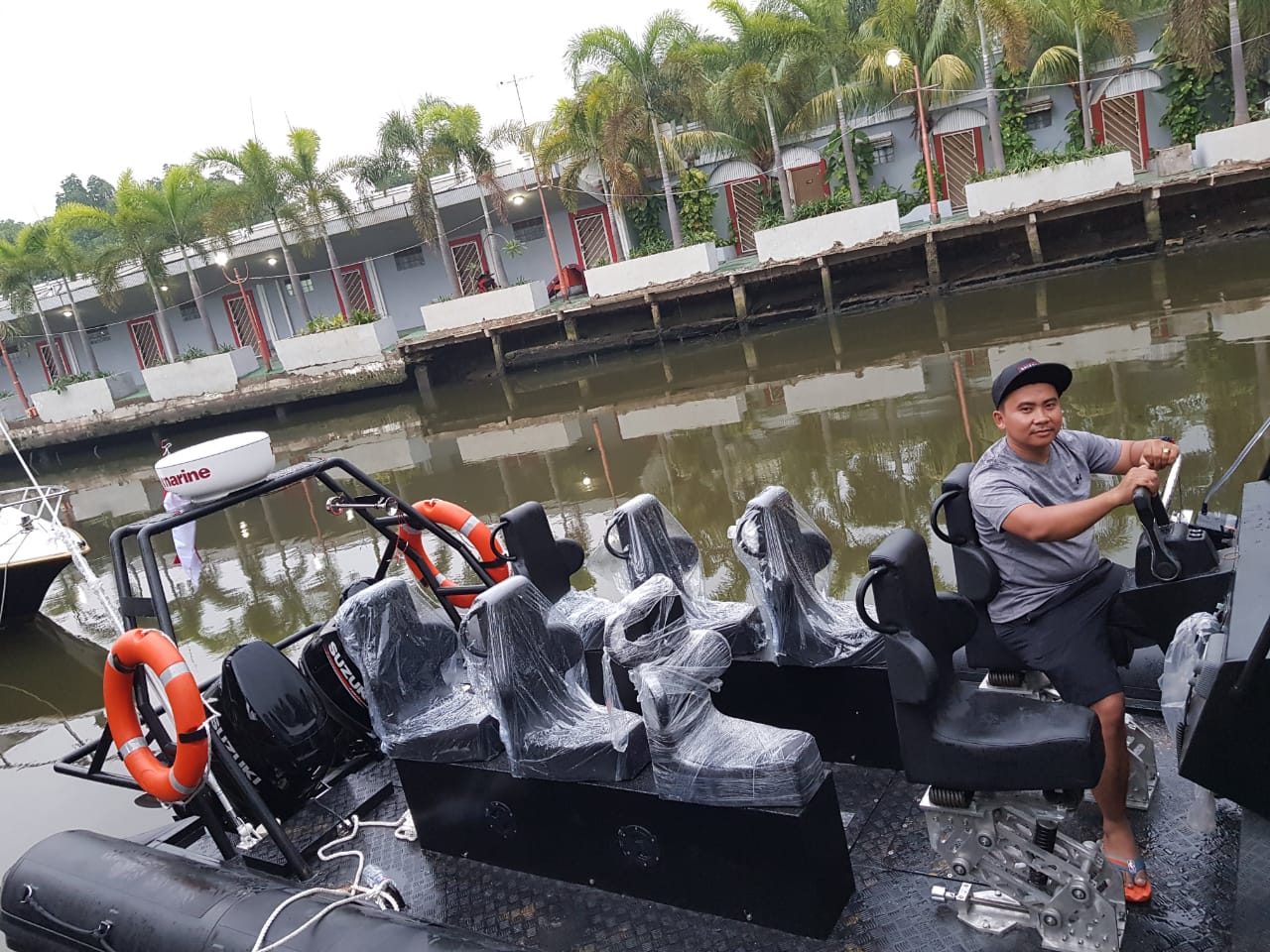 RHIB Heris Boat